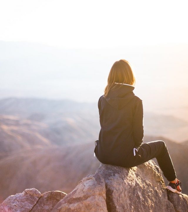 people, woman, travel-2591874 people, woman, travel